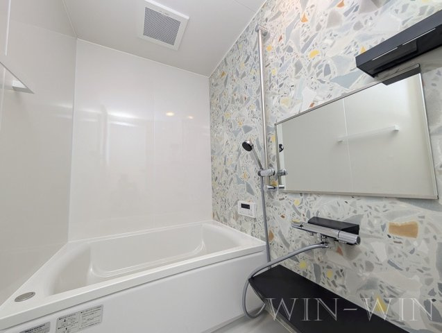 ハイツ東小浜の浴室