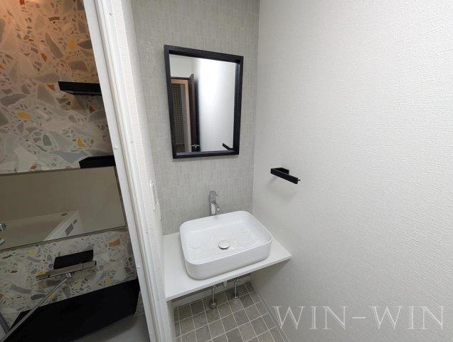 ハイツ東小浜の洗面所