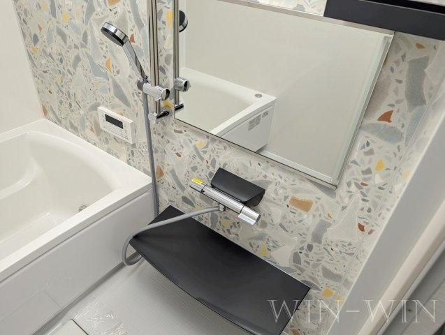 ハイツ東小浜の浴室