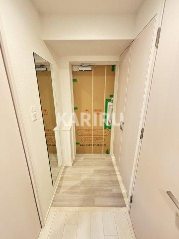 スプランディッド上本町WESTⅡの玄関