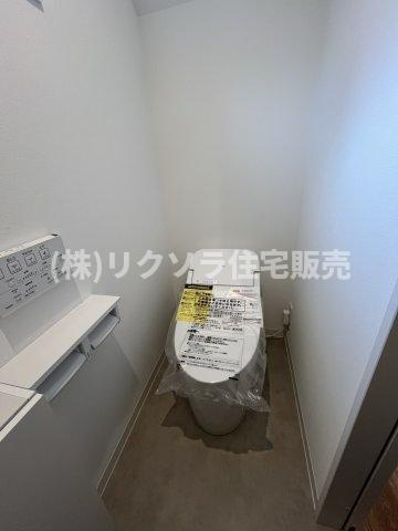 池田北町　新築一戸建ての設備|タンクレス式・温水洗浄便座付き
■物件内覧・資金計画相談・住宅ローン相談、リフォーム相談、お問合せ受付中■
※当日・翌日のご内覧、ご相談はお電話でのお問合せがスムーズです！