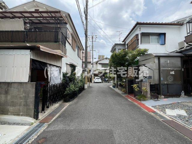 池田北町　新築一戸建ての前面道路含む現地写真|■物件内覧・資金計画相談・住宅ローン相談、リフォーム相談、お問合せ受付中■
※当日・翌日のご内覧、ご相談はお電話でのお問合せがスムーズです！