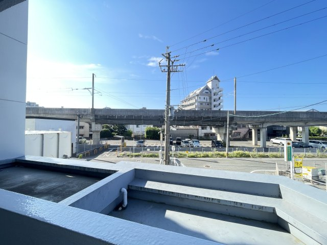 ロマネスク箱崎タワーホームズN棟の周辺