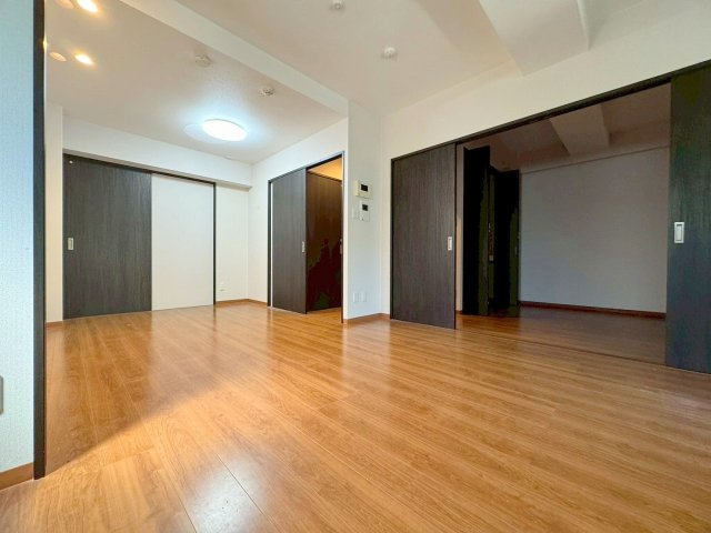 SSK North Osakaの居間・リビング