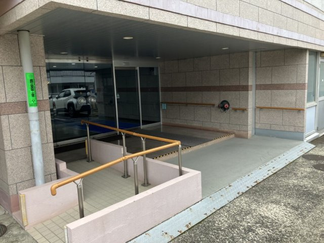 北千束スカイマンションのエントランス