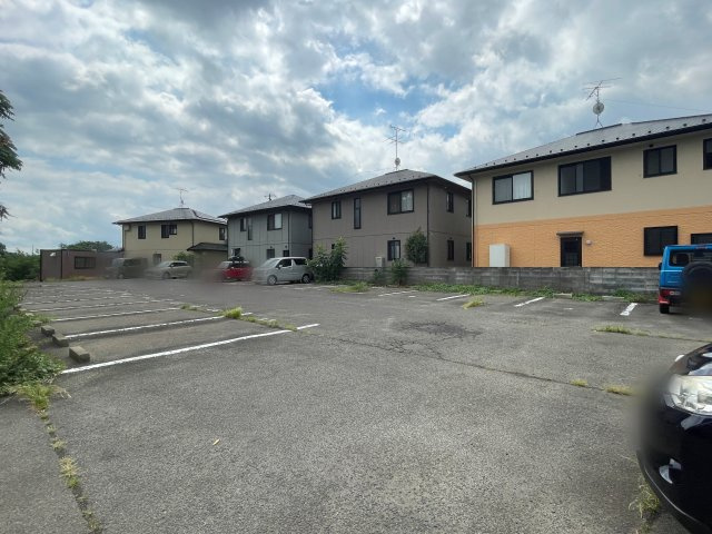 中古マンション・最上階　昭和マンション飯坂　14階の駐車場