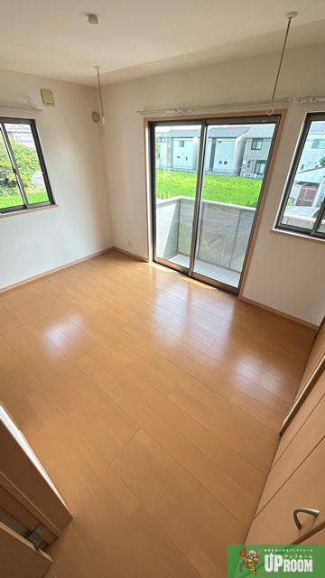 岩倉市昭和町戸建の洋室