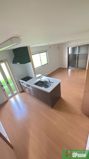 岩倉市昭和町戸建の居間・リビング