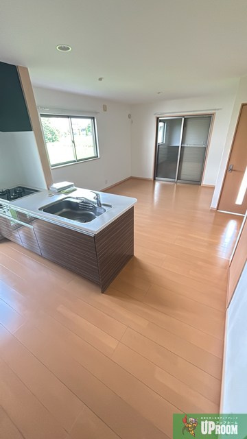 岩倉市昭和町戸建の居間・リビング