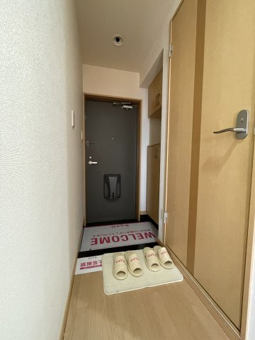 ファミール　ガーデンの玄関