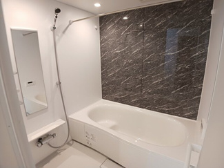 【浴室】 | ソリオＢ | 日々の疲れを癒すお風呂付です