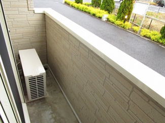 【バルコニー】 | ゴールデンベア　ウエスト | バルコニーがあります