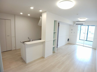 【居間・リビング】 | ソリオＢ | ゆったりとしたリビングです