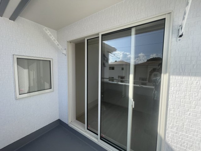 【バルコニー】 | 八重瀬町具志頭（全11棟）4号棟 | 4号棟　便利なインナーバルコニー♪