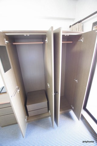 ミールズ新大阪　仲介手数料無料の収納