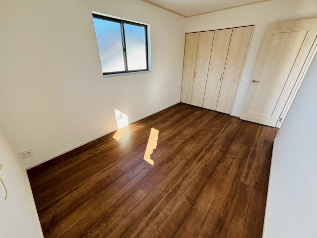 ハートフルタウン／大津町杉水／B号棟の洋室