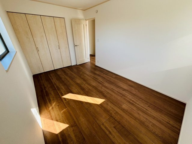 ハートフルタウン／大津町杉水／B号棟の洋室