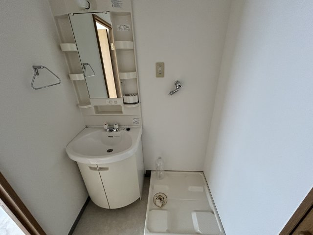 笹塚総榮ビルの洗面所