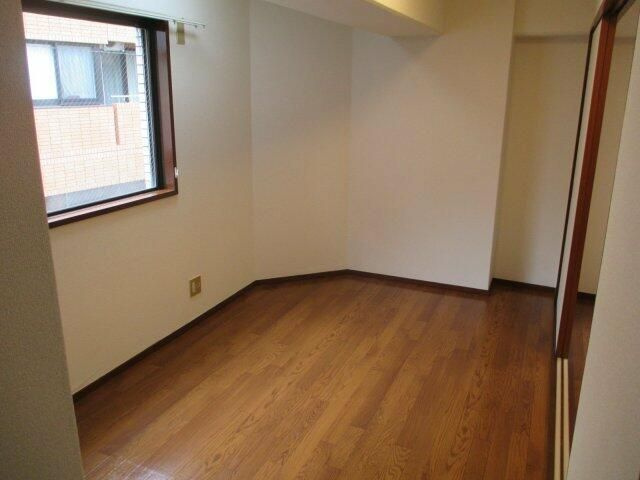 【洋室】 | 一枝ビル