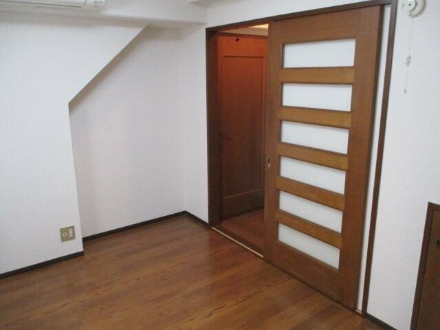 【居間・リビング】 | 一枝ビル