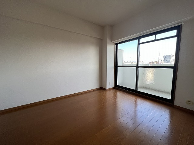 大和高田市礒野新町の賃貸マンションの子供部屋