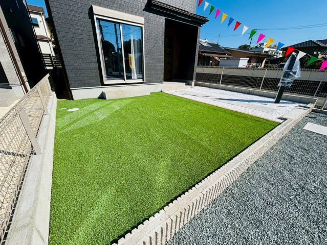 ハートフルタウン／大津町杉水／C号棟の庭