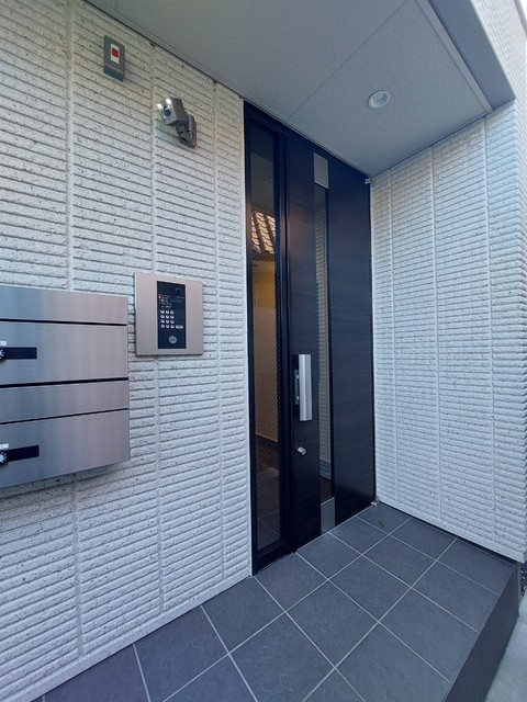 アメニティＭ２のエントランス|★TVモニター付オートロック★