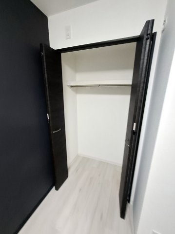 ザカラー東本町A棟の収納