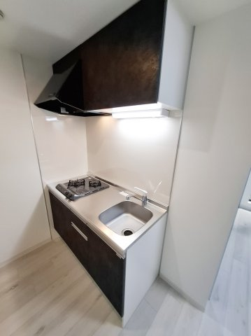 ザカラー東本町A棟のキッチン