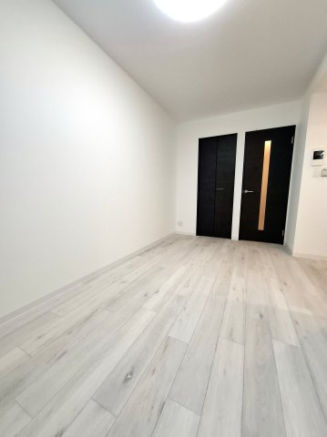 ザカラー東本町A棟の居間・リビング