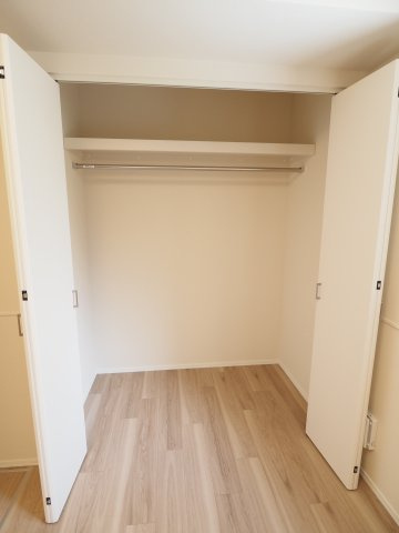 【収納】 | オカバ世田谷深沢ヘーベルメゾン | ワイドで高さもある収納力の高いクローゼット！