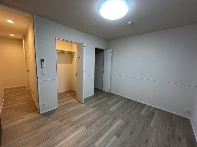 【洋室】 | オカバ世田谷深沢ヘーベルメゾン | 収納豊富でもちろん人間の暮らしやすさも！