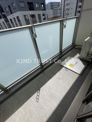 アーバネックス西天満のバルコニー|お洗濯にも便利なバルコニー付き