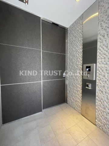 アーバネックス西天満のエントランス|落ち着いたエントランスです