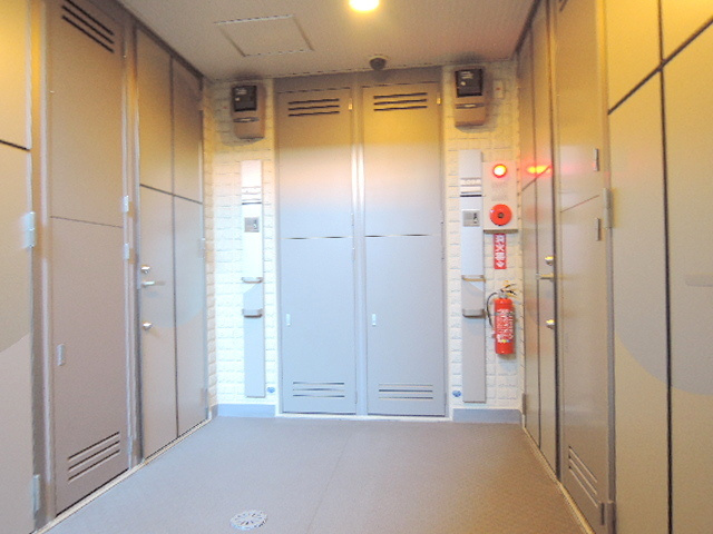 横浜市神奈川区六角橋２丁目の賃貸マンションのその他共用部分|清掃の行き届いた共有部分