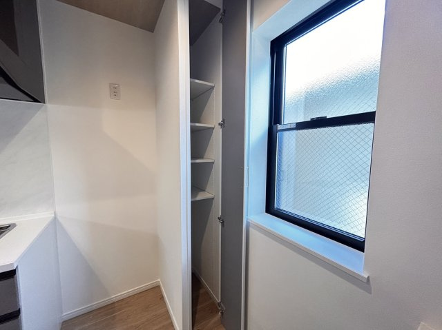 大日通２丁目　新築戸建の収納