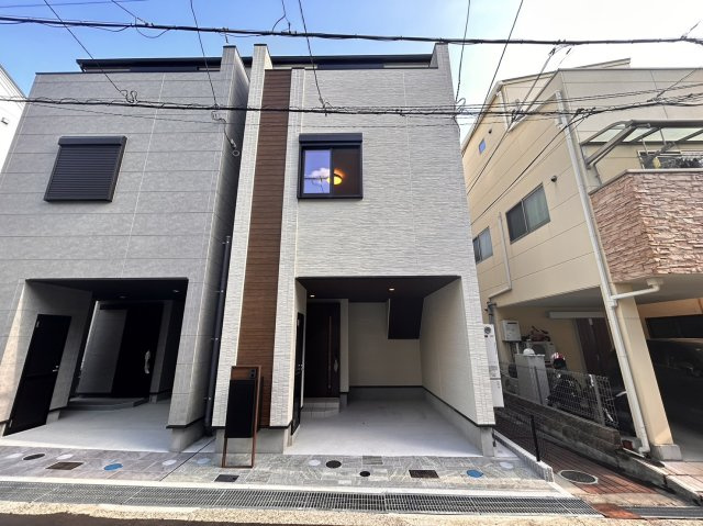 大日通２丁目　新築戸建の外観