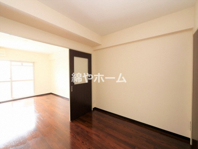 Rainbow　Court　P-Ⅲの洋室|ゆったりした洋室です