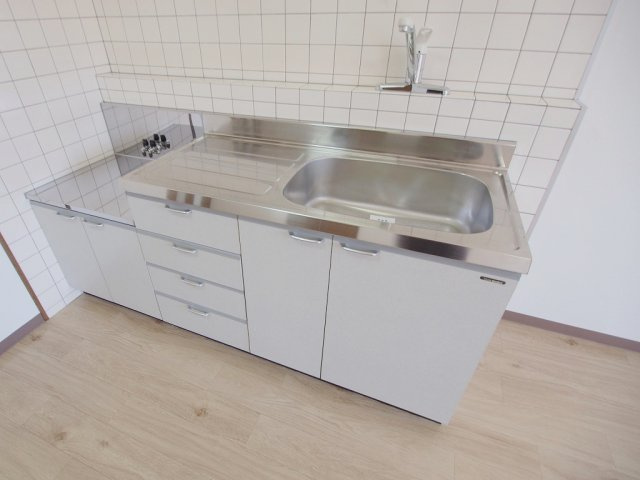 ロイヤルタムラさくら館のキッチン