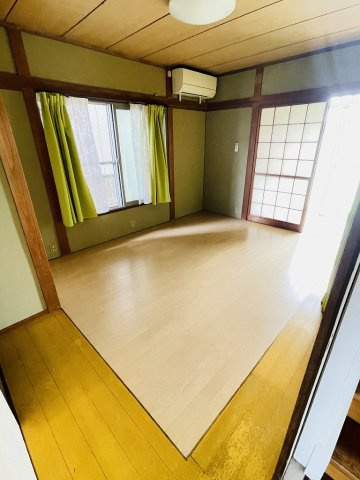 喜沢M戸建ての洋室|1階洋室