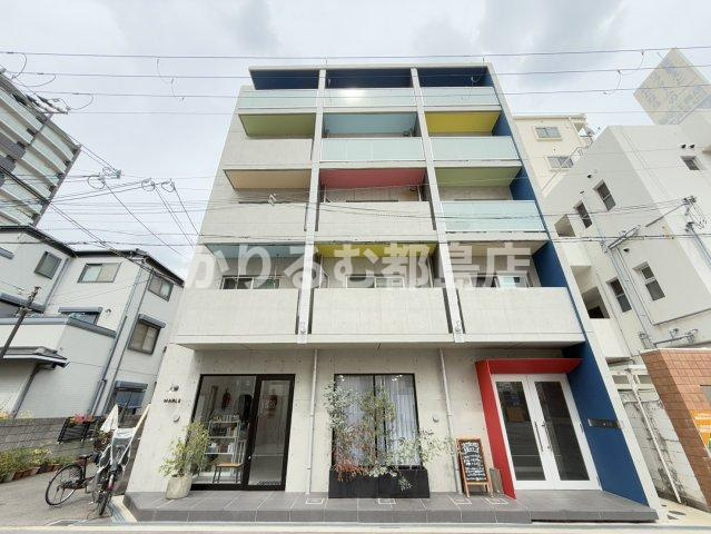 Y&Мスパジオ友渕の外観