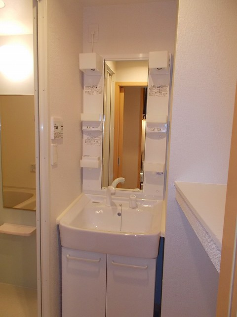 プランドールの独立洗面台|洗面所