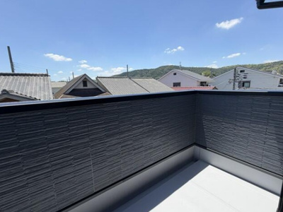 【バルコニー】 | 山科区西野山欠ノ上町　新築戸建