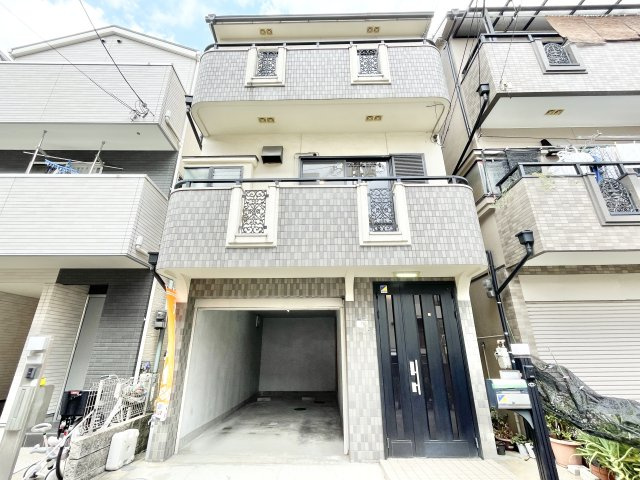 寝屋川市香里北之町　中古一戸建て