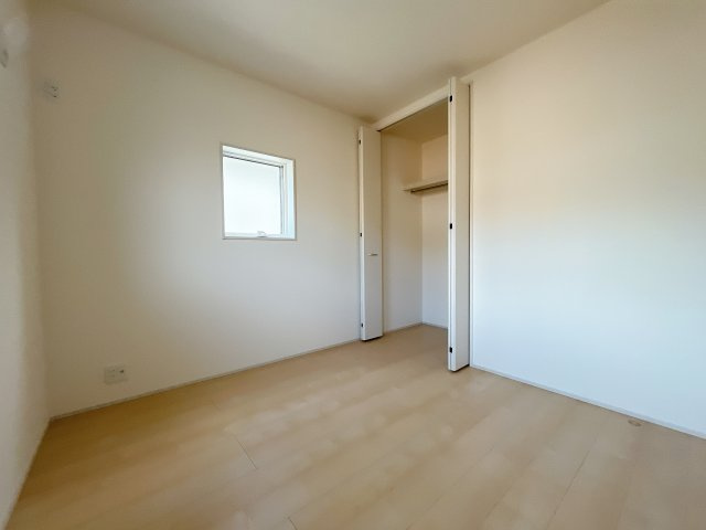 熊谷宮本町　新築戸建　全２棟の洋室