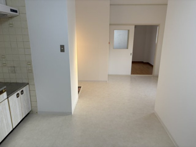 【居間・リビング】 | アーニング西加賀屋1号館