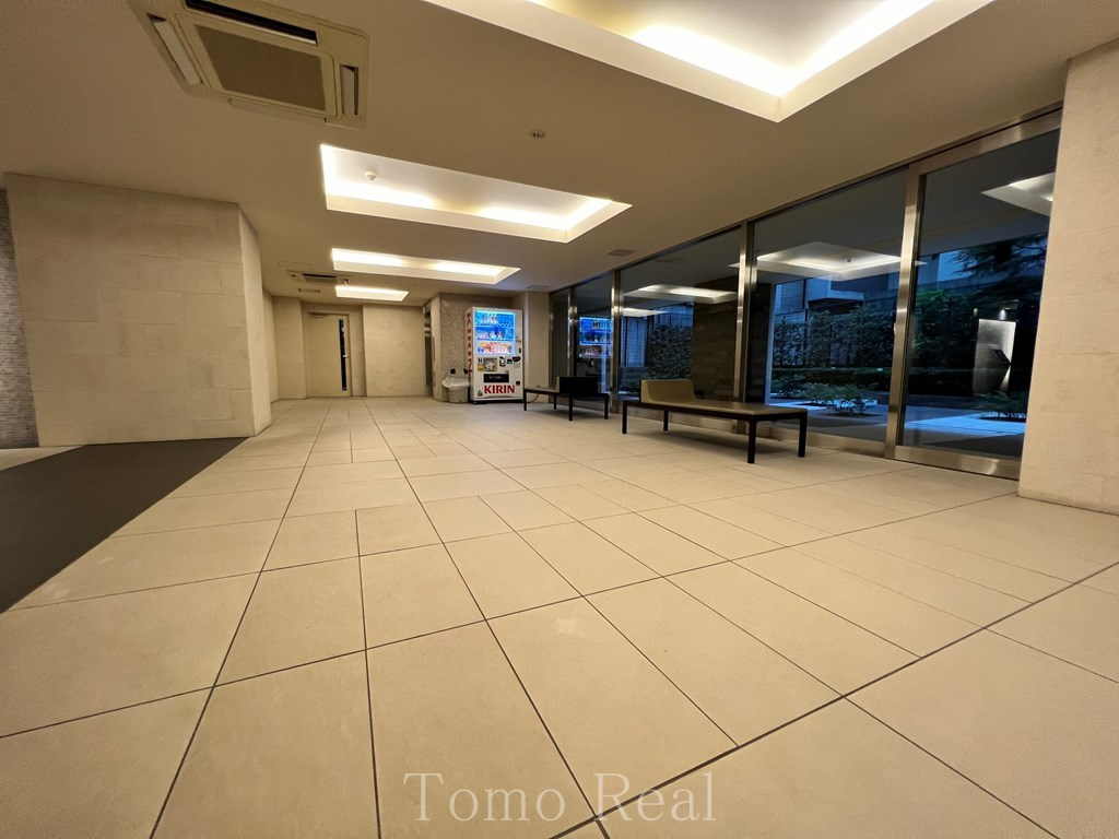 パークハビオ赤坂のロビー