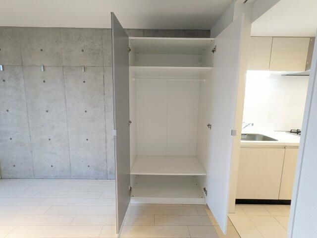 アレーロ高円寺の収納