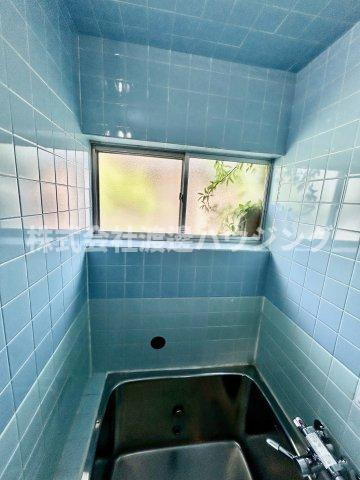 豊中市宮山町3丁目一戸建のその他|窓