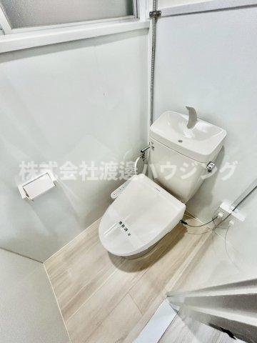 豊中市宮山町3丁目一戸建のトイレ